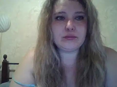 ParisMimi online show from February 28, 2026, 5:29 am