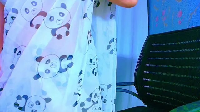 Snapshot of Aashika-Kaur chatting on March 11, 2025, 3:47 am Aashika-Kaur online show from March 11, 2025, 3:47 am