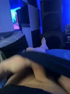 Snapshot of MatthewEmme chatting on February 6, 2026, 11:56 pm MatthewEmme online show from February 6, 2026, 11:56 pm