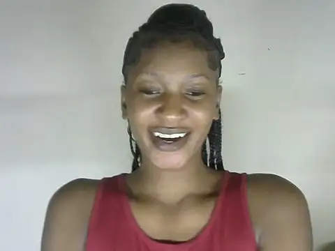 Pretty-emmie online show from October 24, 2025, 4:00 am