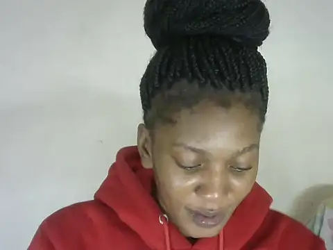 Pretty-emmie online show from October 2, 2025, 8:56 pm