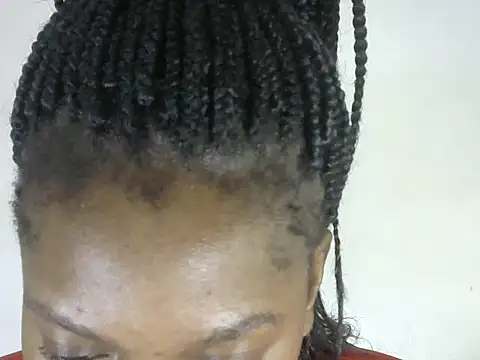 Pretty-emmie online show from September 30, 2025, 2:23 pm