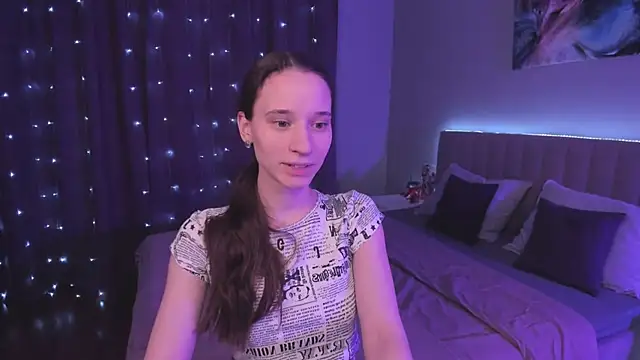 StaceySunny online show from February 25, 2025, 11:10 am