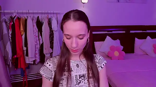 StaceySunny online show from February 9, 2026, 5:11 pm