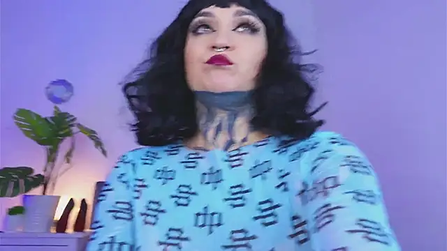 Snapshot of SindelDark chatting on September 18, 2025, 1:03 pm SindelDark online show from September 18, 2025, 1:03 pm