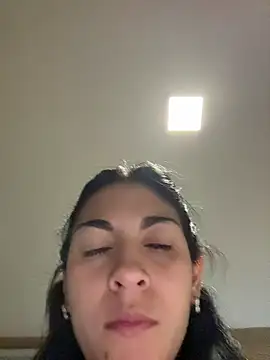 Snapshot of Valentcouple chatting on February 20, 2026, 2:41 am Valentcouple online show from February 20, 2026, 2:41 am