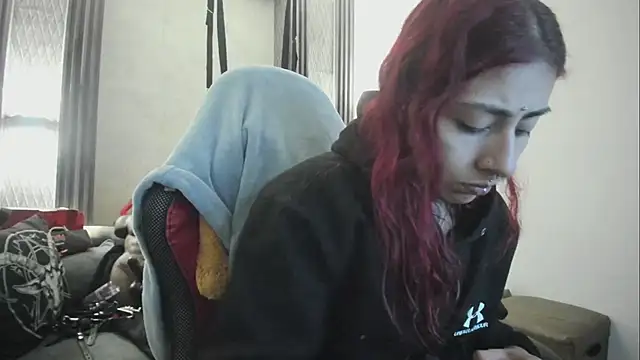 selene red  online show from January 14, 2026, 2:09 pm