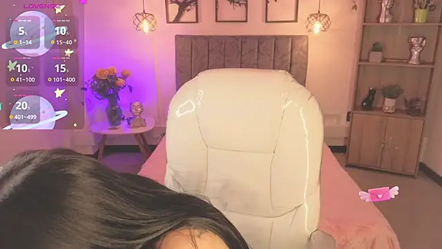 Snapshot of Abigaiil__ds chatting on October 30, 2025, 8:50 pm Abigaiil ds online show from October 30, 2025, 8:50 pm