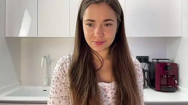 Snapshot of Mika_Miller chatting on September 19, 2025, 6:06 am Mika Miller online show from September 19, 2025, 6:06 am