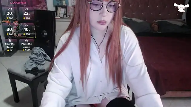 Avril2001 online show from November 23, 2025, 3:05 am