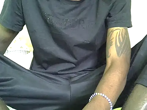 Delicious-D online show from May 16, 2026, 6:56 am