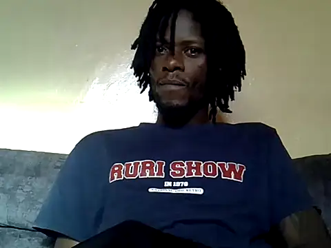 Delicious-D online show from April 17, 2026, 2:31 pm