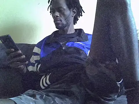 Snapshot of Delicious-D chatting on September 25, 2025, 6:08 am Delicious-D online show from September 25, 2025, 6:08 am