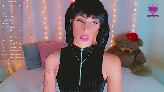 AlanaBekeer online show from October 14, 2025, 10:53 pm