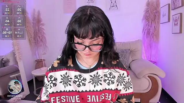 Snapshot of Sweet_Namii chatting on September 18, 2025, 7:17 pm Sweet Namii online show from September 18, 2025, 7:17 pm