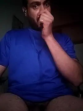 skrigul12 online show from March 4, 2026, 7:43 pm