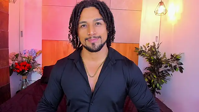Snapshot of MikeEstevess chatting on March 22, 2025, 9:24 am MikeEstevess online show from March 22, 2025, 9:24 am