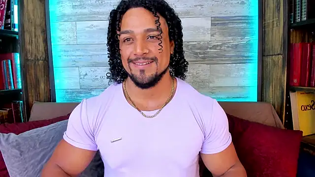 MikeEstevess online show from June 19, 2026, 7:47 am