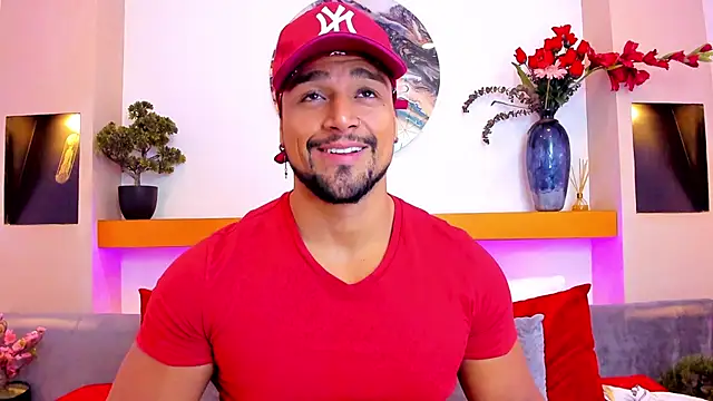 Snapshot of MikeEstevess chatting on February 6, 2025, 8:39 am MikeEstevess online show from February 6, 2025, 8:39 am