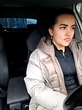 stacy stoone online show from November 25, 2025, 7:08 am