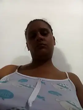 Snapshot of Andreita_95 chatting on November 12, 2025, 11:08 pm Andreita 95 online show from November 12, 2025, 11:08 pm