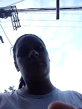 Snapshot of Andreita_95 chatting on December 19, 2025, 10:01 pm Andreita 95 online show from December 19, 2025, 10:01 pm