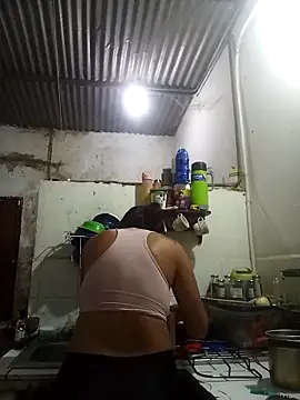 Snapshot of Andreita_95 chatting on January 14, 2026, 11:58 am Andreita 95 online show from January 14, 2026, 11:58 am