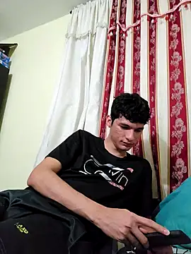 Paulhot018 online show from September 24, 2025, 12:51 am