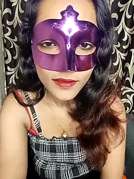 REVA DARLING online show from October 19, 2025, 12:46 am