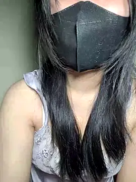 Athena20001 online show from December 18, 2025, 3:38 pm