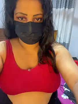 NOORA-GIRL online show from February 1, 2026, 2:32 am