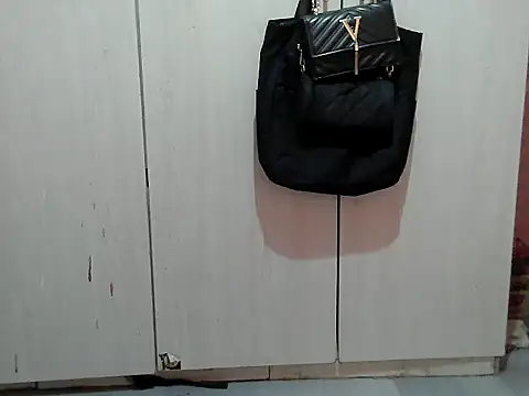 Destiny Desire online show from September 28, 2025, 9:38 am