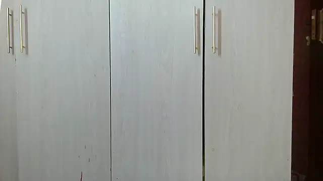 Snapshot of Destiny_Desire chatting on January 17, 2026, 8:01 pm Destiny Desire online show from January 17, 2026, 8:01 pm