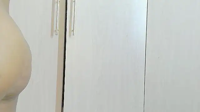 Snapshot of Destiny_Desire chatting on February 26, 2026, 4:51 pm Destiny Desire online show from February 26, 2026, 4:51 pm