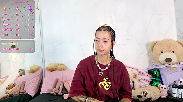 zorravioletta1 online show from December 14, 2025, 12:00 pm