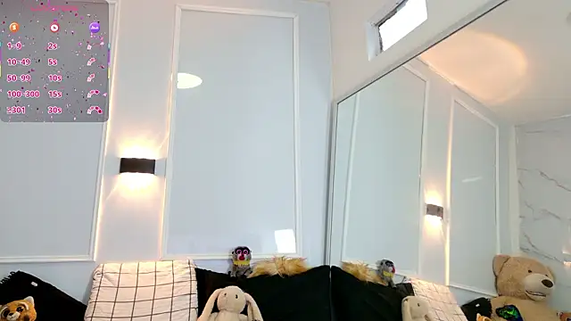 Snapshot of zorravioletta1 chatting on February 24, 2026, 11:44 am zorravioletta1 online show from February 24, 2026, 11:44 am