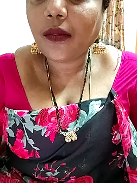 Snapshot of Swapna_143 chatting on January 23, 2025, 4:37 pm Swapna 143 online show from January 23, 2025, 4:37 pm