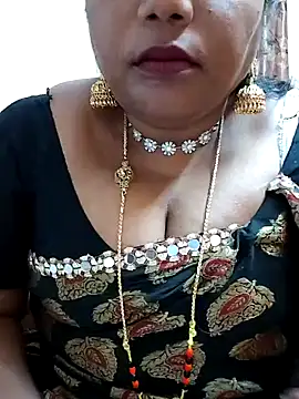 Snapshot of Swapna_143 chatting on February 5, 2025, 4:47 pm Swapna 143 online show from February 5, 2025, 4:47 pm