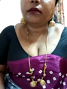 Snapshot of Swapna_143 chatting on December 29, 2024, 4:40 pm Swapna 143 online show from December 29, 2024, 4:40 pm