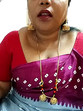 Snapshot of Swapna_143 chatting on February 3, 2025, 2:36 am Swapna 143 online show from February 3, 2025, 2:36 am