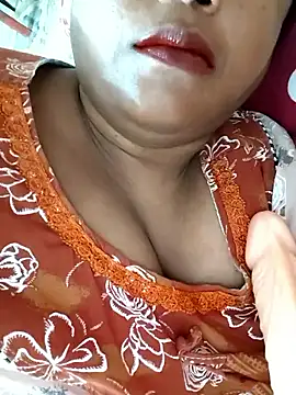 Snapshot of Swapna_143 chatting on March 20, 2025, 5:58 pm Swapna 143 online show from March 20, 2025, 5:58 pm