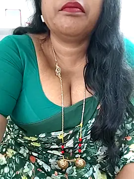 Snapshot of Swapna_143 chatting on October 8, 2025, 5:09 am Swapna 143 online show from October 8, 2025, 5:09 am