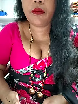 Snapshot of Swapna_143 chatting on September 27, 2025, 3:34 am Swapna 143 online show from September 27, 2025, 3:34 am