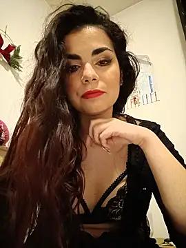 Saturnia Yvonne online show from January 23, 2025, 5:52 pm