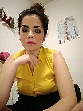 Saturnia Yvonne online show from January 31, 2025, 11:45 pm