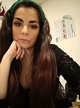 Saturnia Yvonne online show from January 9, 2025, 12:14 am