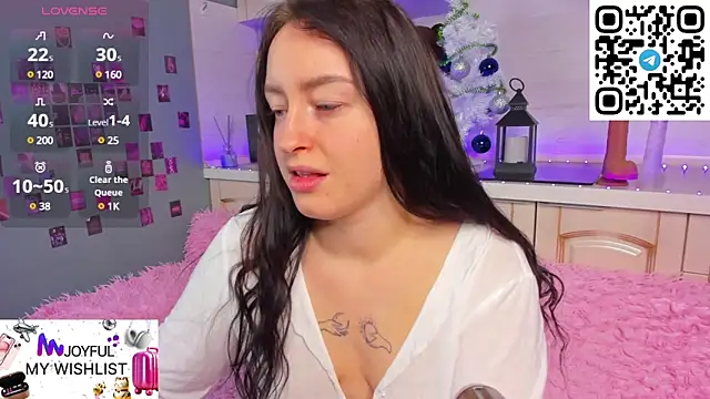 Snapshot of Kruela_Eva chatting on January 26, 2025, 11:39 pm Kruela Eva online show from January 26, 2025, 11:39 pm