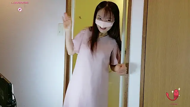 momochan88 online show from April 10, 2026, 12:01 pm