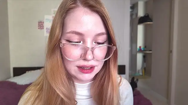 Snapshot of HoneyAudrey chatting on January 17, 2026, 3:32 am HoneyAudrey online show from January 17, 2026, 3:32 am