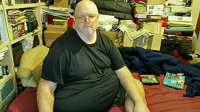 Snapshot of hadeszeuss2 chatting on January 27, 2025, 5:37 pm hadeszeuss2 online show from January 27, 2025, 5:37 pm